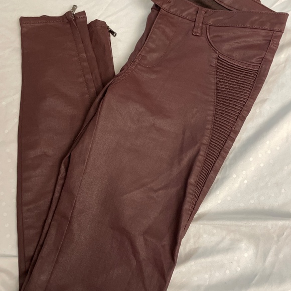 Zara Maroon Pants - Picture 2 of 6